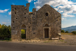 Agios Ioannis Kalamas, next to Festos archaeological site